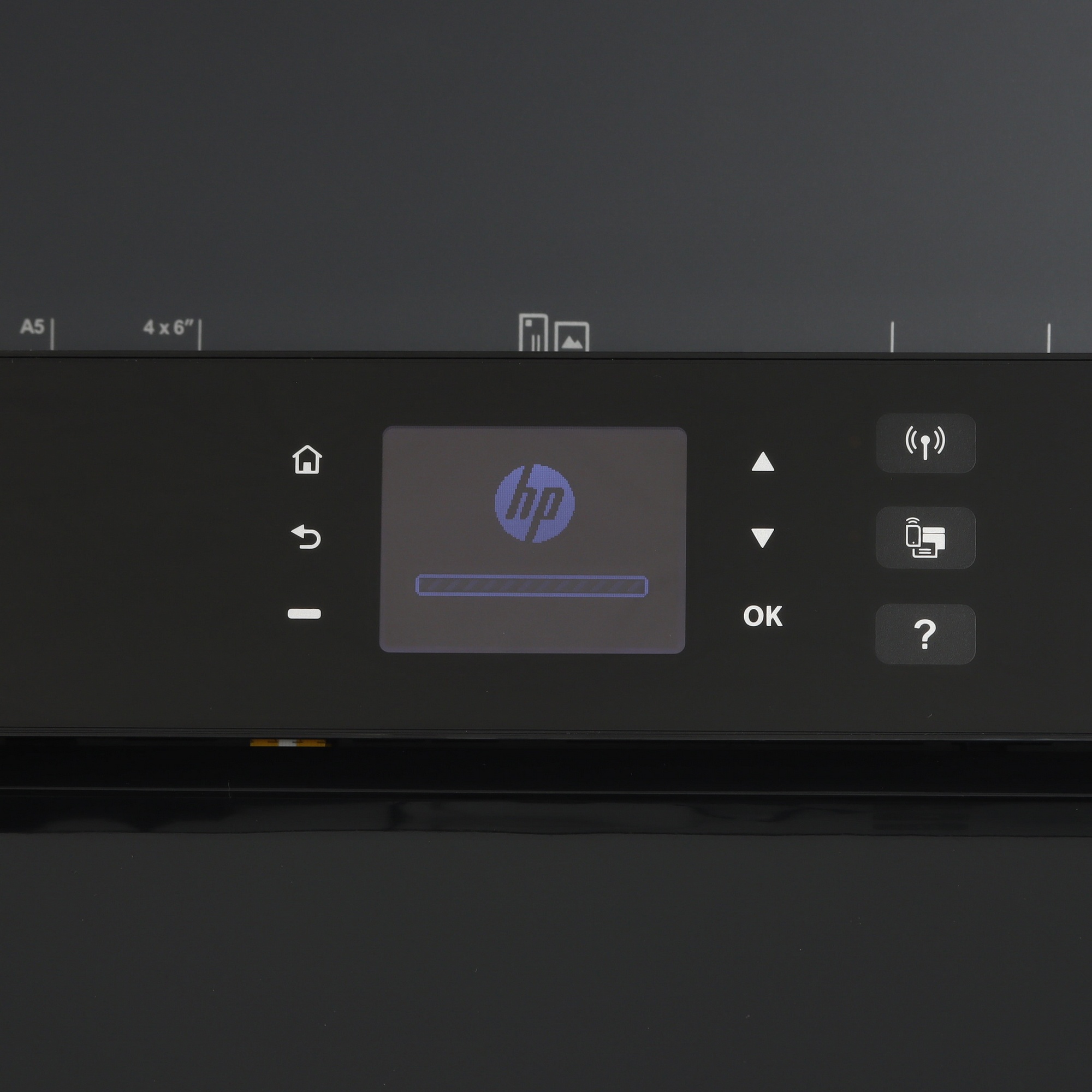 Принтер струйный HP OfficeJet 200 (CZ993A#BHC), A4, цветной, печ. до 10 стр/мин. (ч/б) до 7 стр/мин.