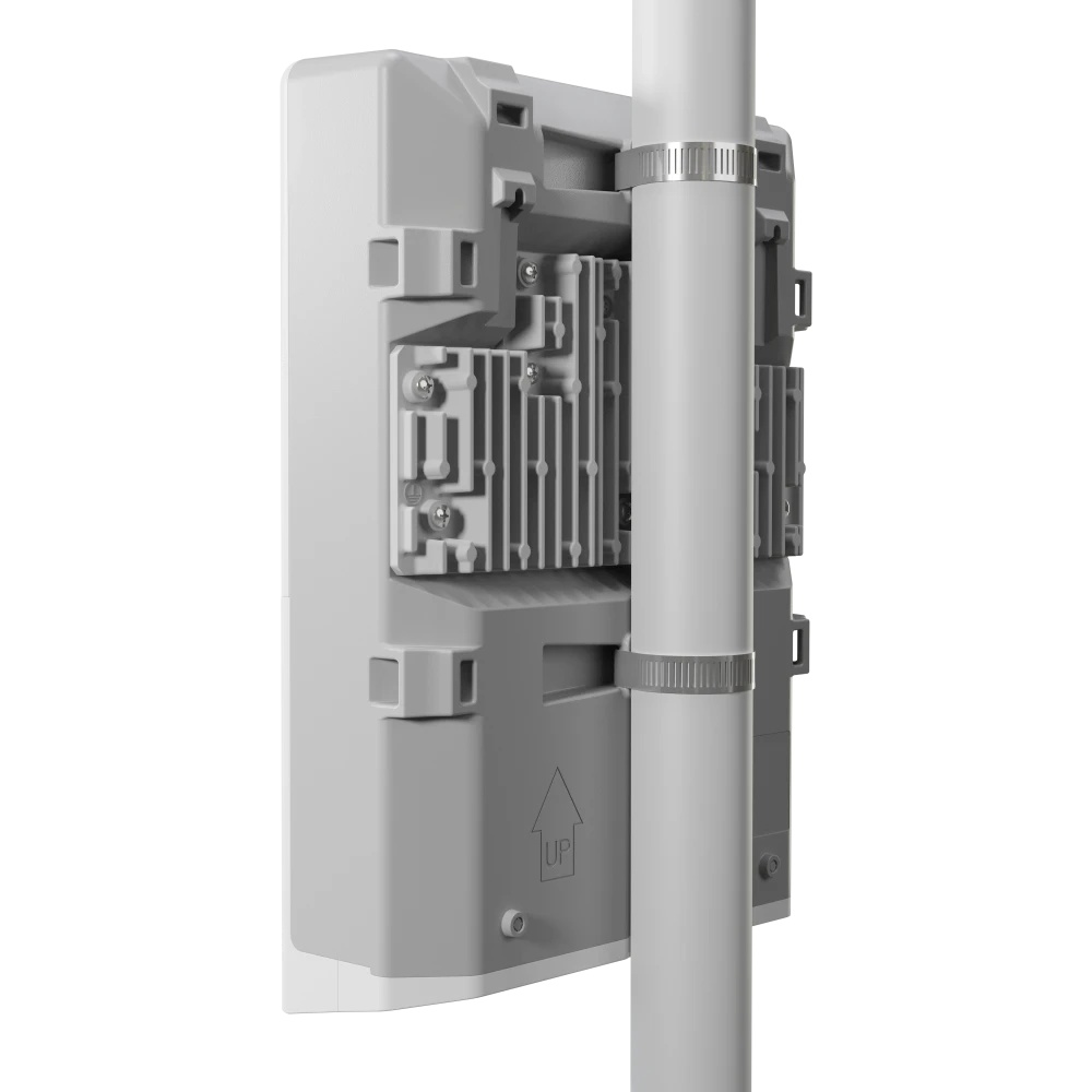Коммутатор Mikrotik netFiber 9 outdoor switch