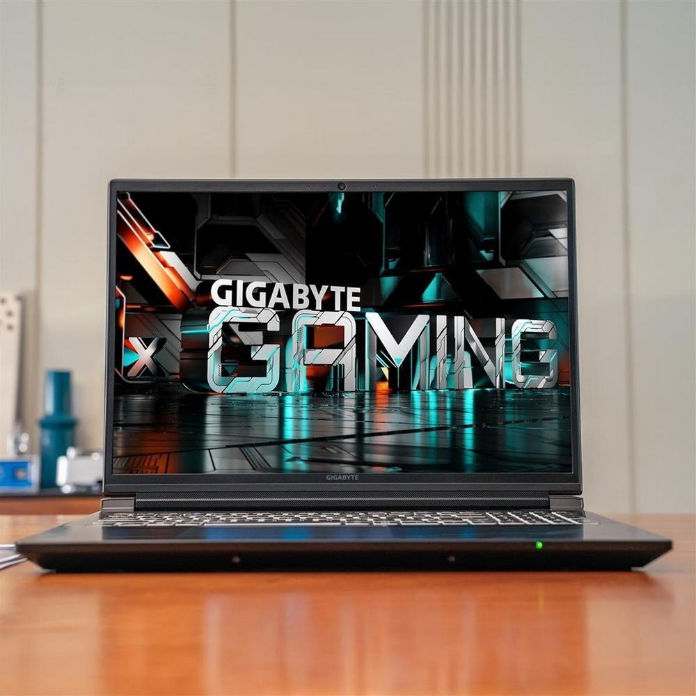Ноутбук Gigabyte G6X Core i7 13650HX 16Gb SSD1Tb NVIDIA GeForce RTX4050 6Gb 16" IPS FHD+ (1920x1200)