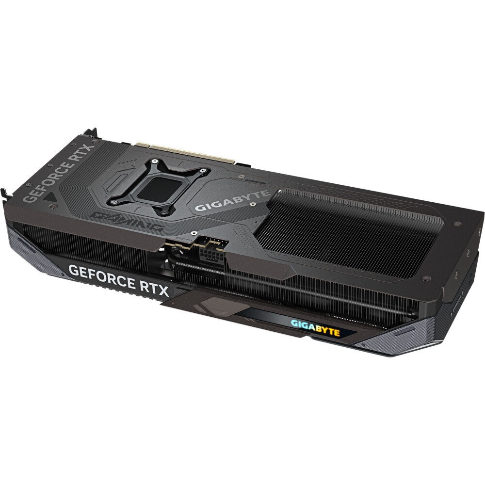 Видеокарта Gigabyte RTX5070 AERO 12GB GDDR7 192bit 3xDP HDMI 3FAN RTL