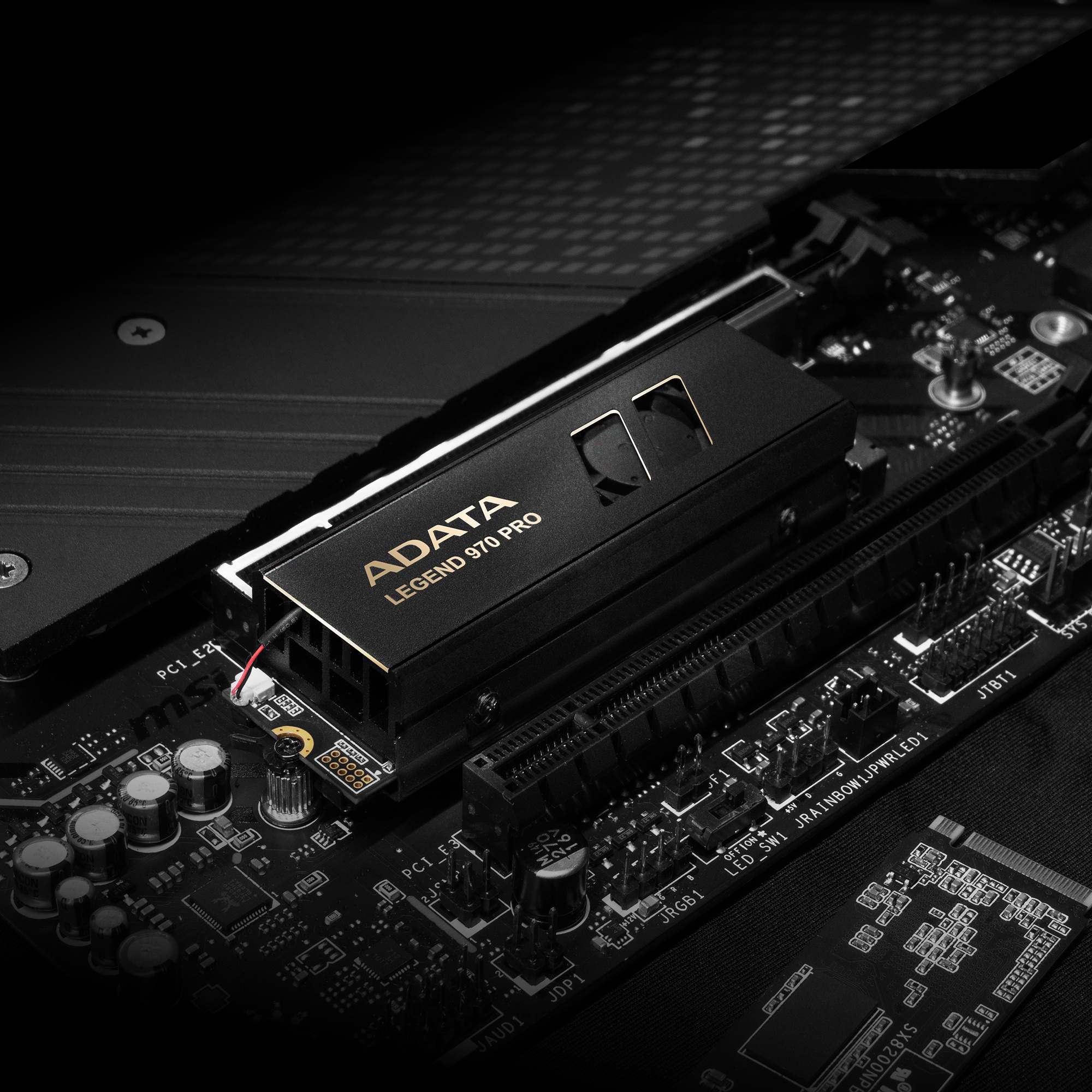 Накопитель SSD ADATA Legend 970 Pro, 2TB, PCIe 5.0 x4, M.2 2280, NVMe, R/W 14000/10000, активное охл