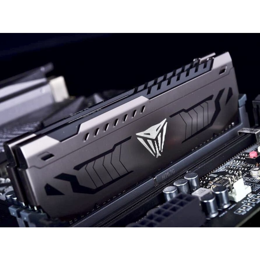 Оперативная память Dahua, DDR4, 8GB (1x8GB), 3200 MHz, CL22, с радиатором, серый