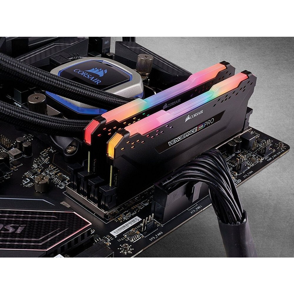 Модуль памяти Corsair DIMM DDR4 2x8Gb 3200MHz CMW16GX4M2C3200C16 RTL PC4-25600 CL16 288-pin 1.35В
