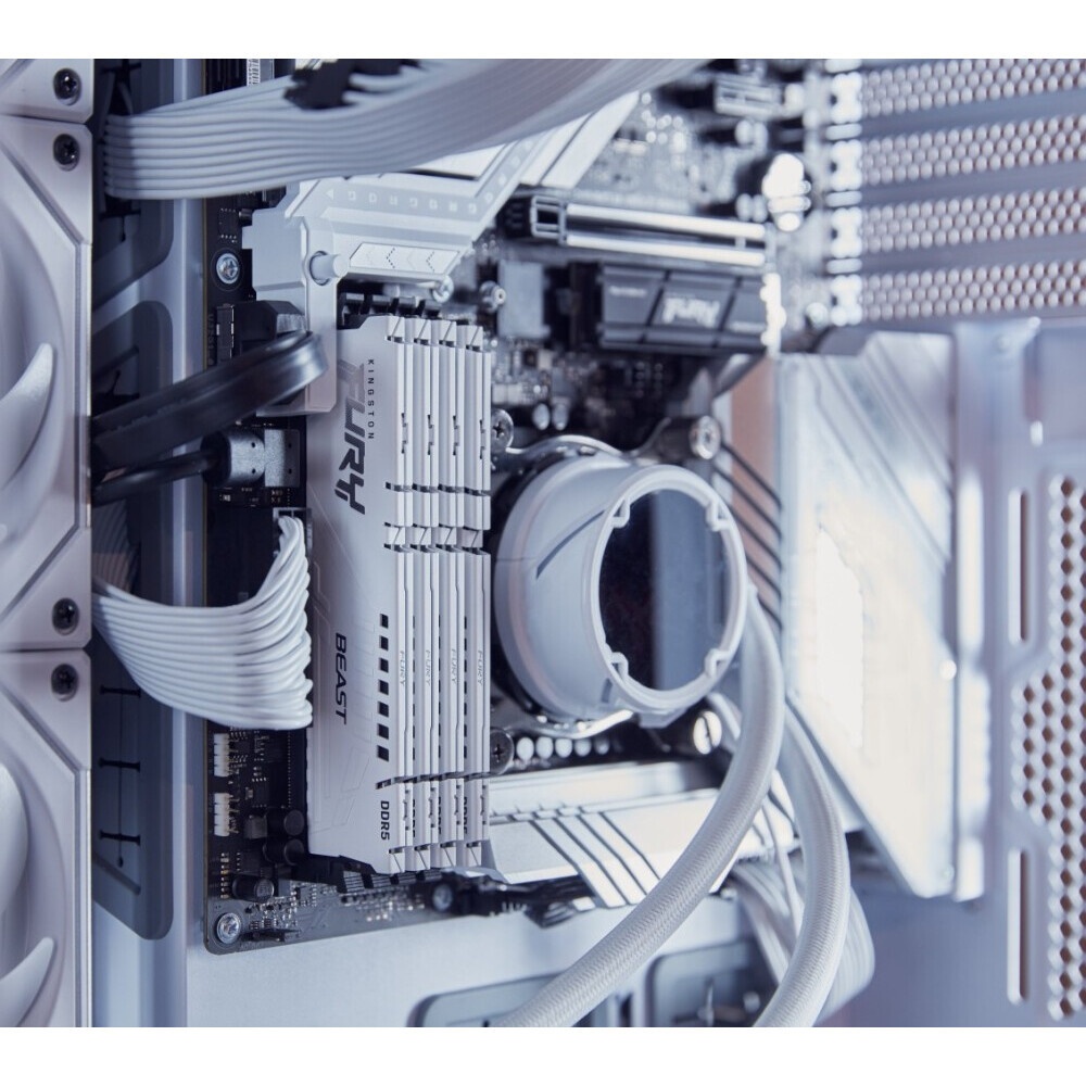 Оперативная память Kingston 128GB 5200MHz DDR5 CL40 DIMM (Kit of 4) FURY Beast White RGB XMP