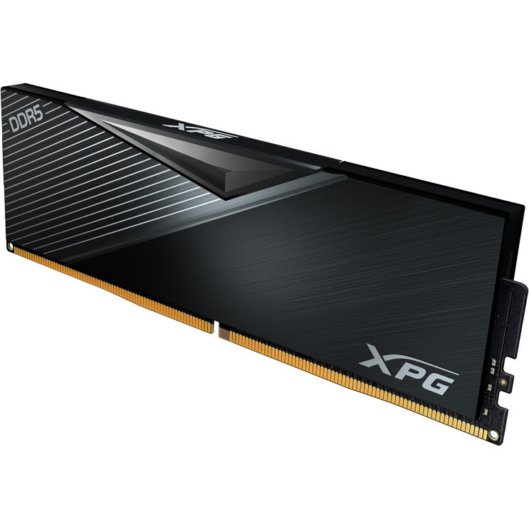 Оперативная память Corsair Vengeance, DDR5, 32Gb (2x16Gb), 6400MHz, CL32, DIMM, с радиаторами, RGB,