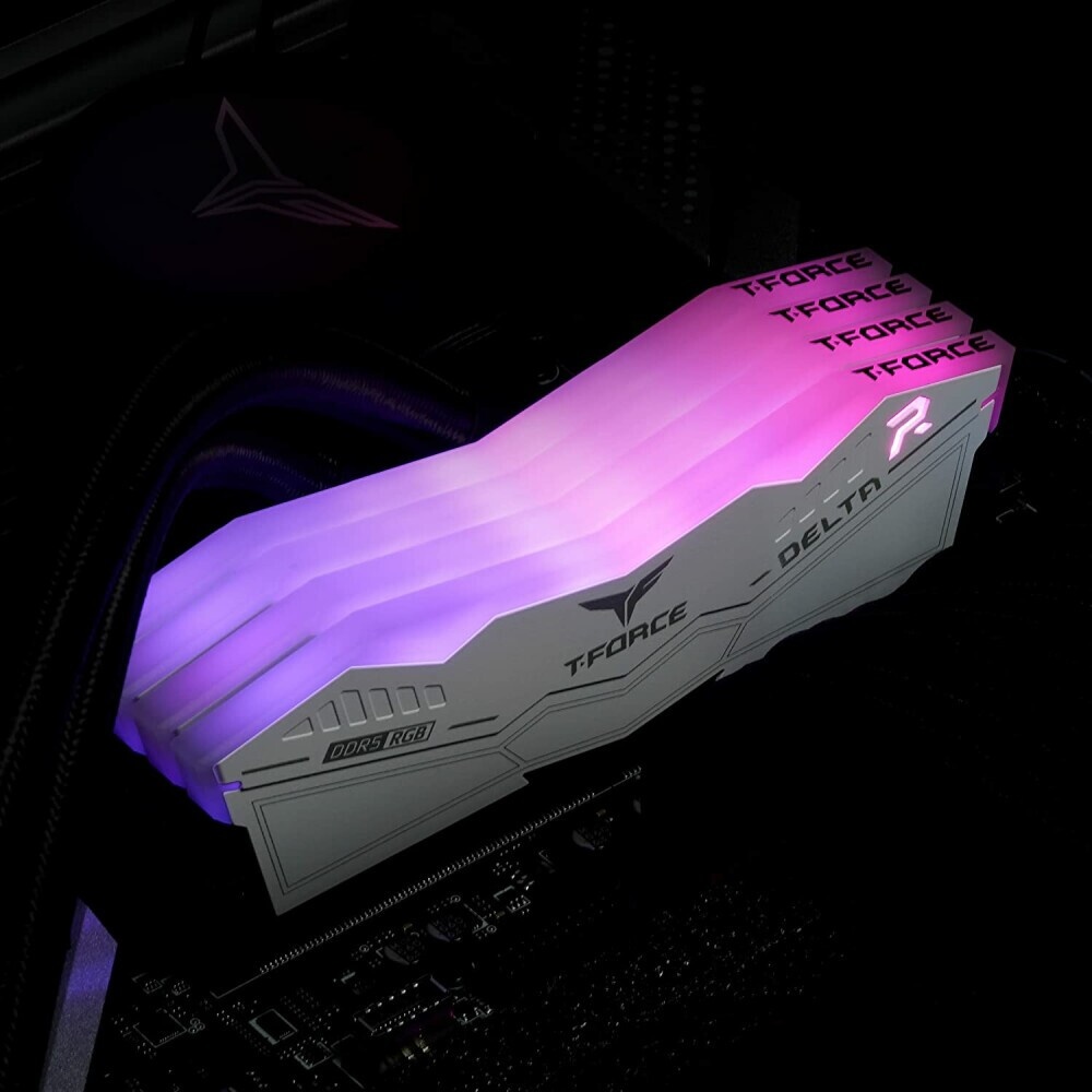Модуль памяти CORSAIR 64GB 6000МГц DDR5 CL30 DIMM (Kit of 2x32GB) XMP 3.0, Vengeance RGB White