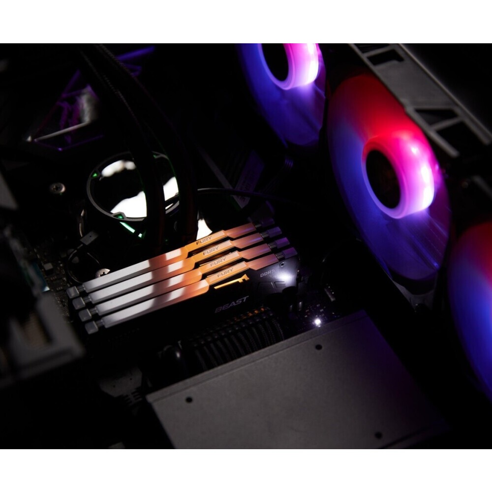 Оперативная память Corsair Vengeance RGB  DDR5 Dimm CMH32GX5M2B5200C40 5200MHz 32GB 2x16GB Unbuffere