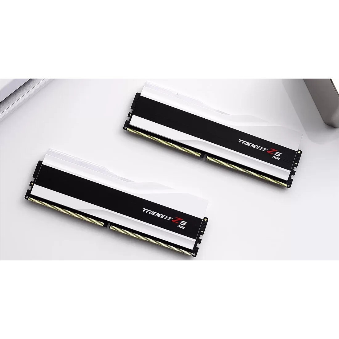 Модуль памяти DDR5 96GB (2*48GB) G.Skill TRIDENT Z5 ROYAL NEO RGB F5-6000J2836F48GX2-TR5NS 6000MHz C