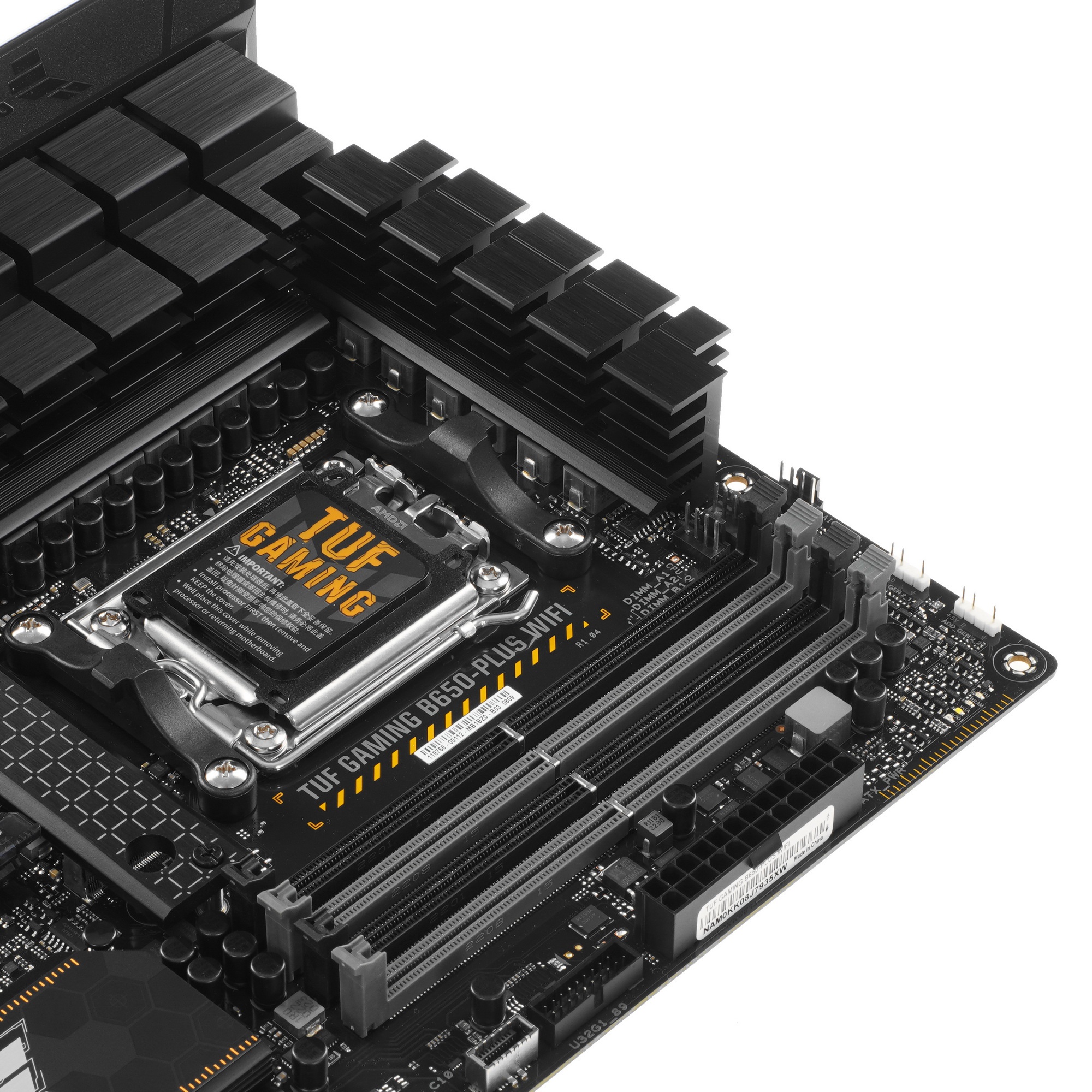 Материнская плата ASUS TUF GAMING B650-PLUS WIFI, AM5, AMD B650, 4xDDR5, 4xSATA, 3xM.2, 1xPCI-E 4.0