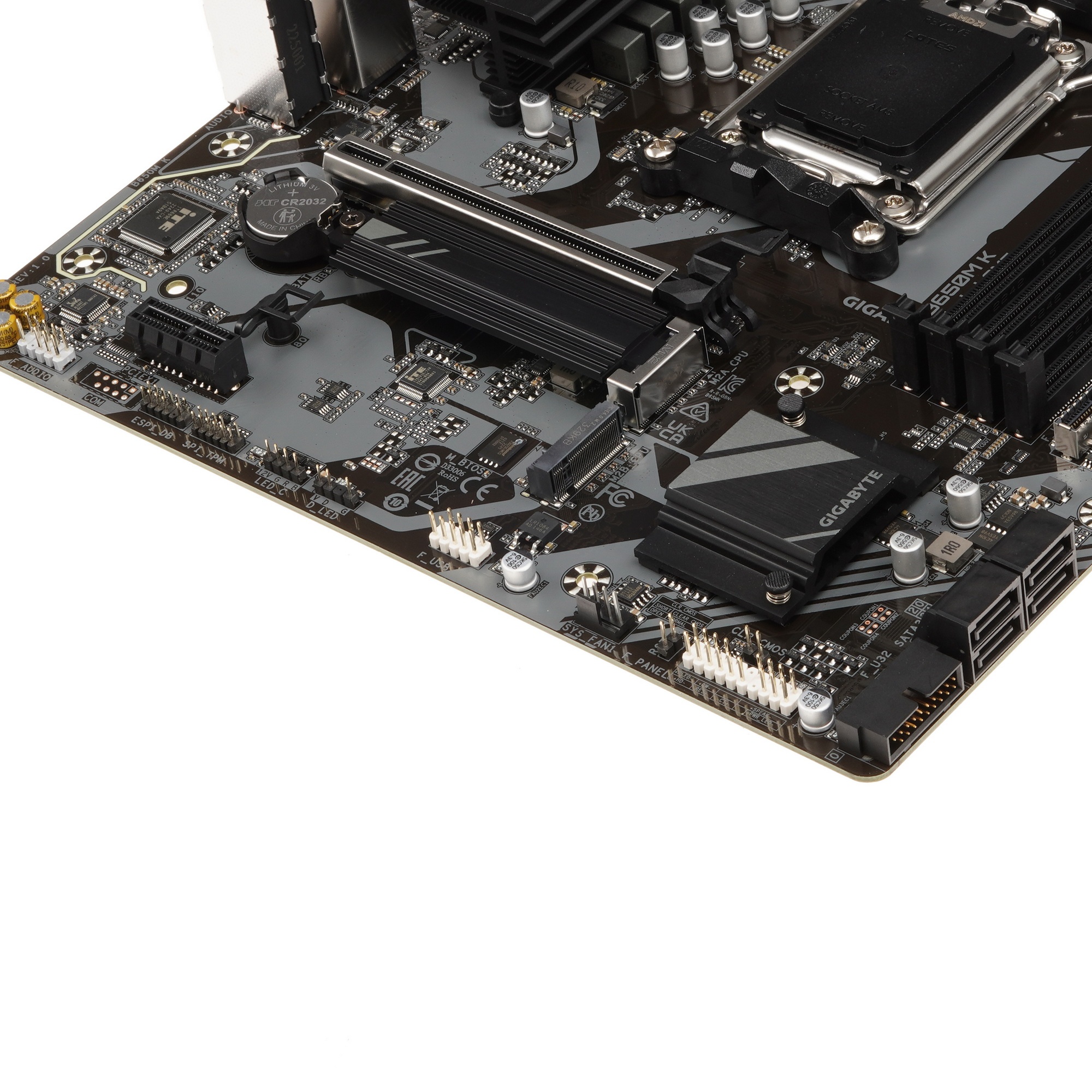 Материнская плата Gigabyte B650M K Socket AM5 AMD B650 4xDDR5 mATX AC`97 8ch(7.1) 2.5Gg RAID+HDMI