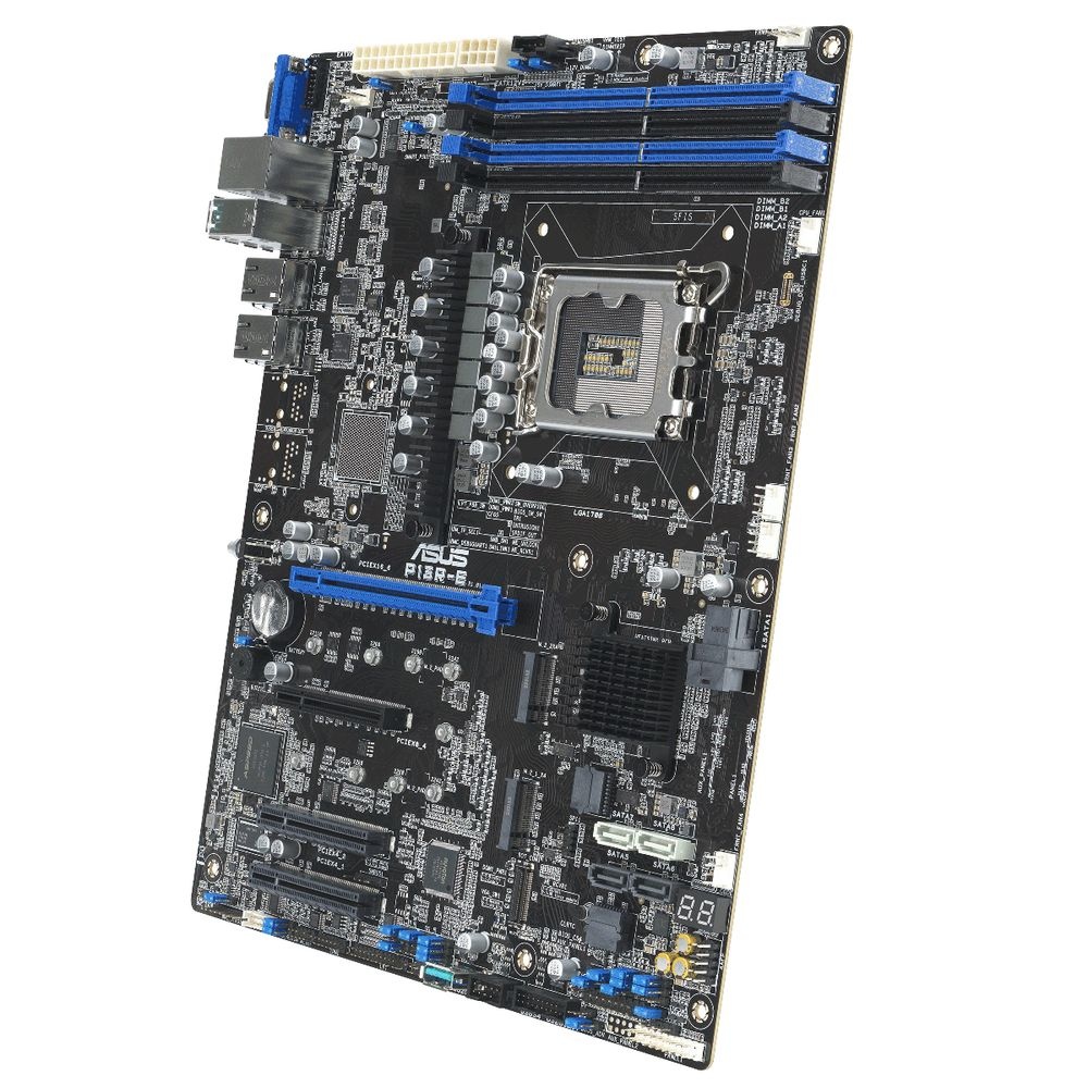 Материнская плата ASUS P13R-E, ATX, 1 x Socket LGA1700, Intel C266, 4x DDR5 4400, 4x PCI-E x4+x8 Gen