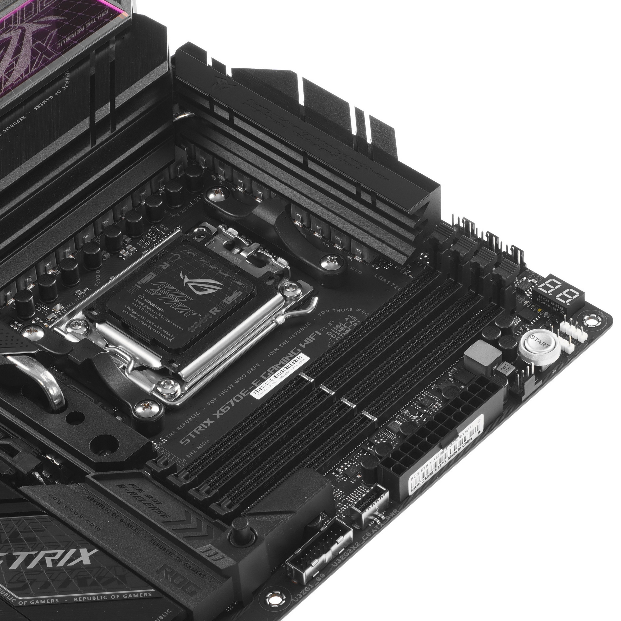 Материнская плата ASUS ROG STRIX X670E-E GAMING WIFI, AM5, AMD X670, 4xDDR5, 4xSATA, 4xM.2, 1xPCI-E