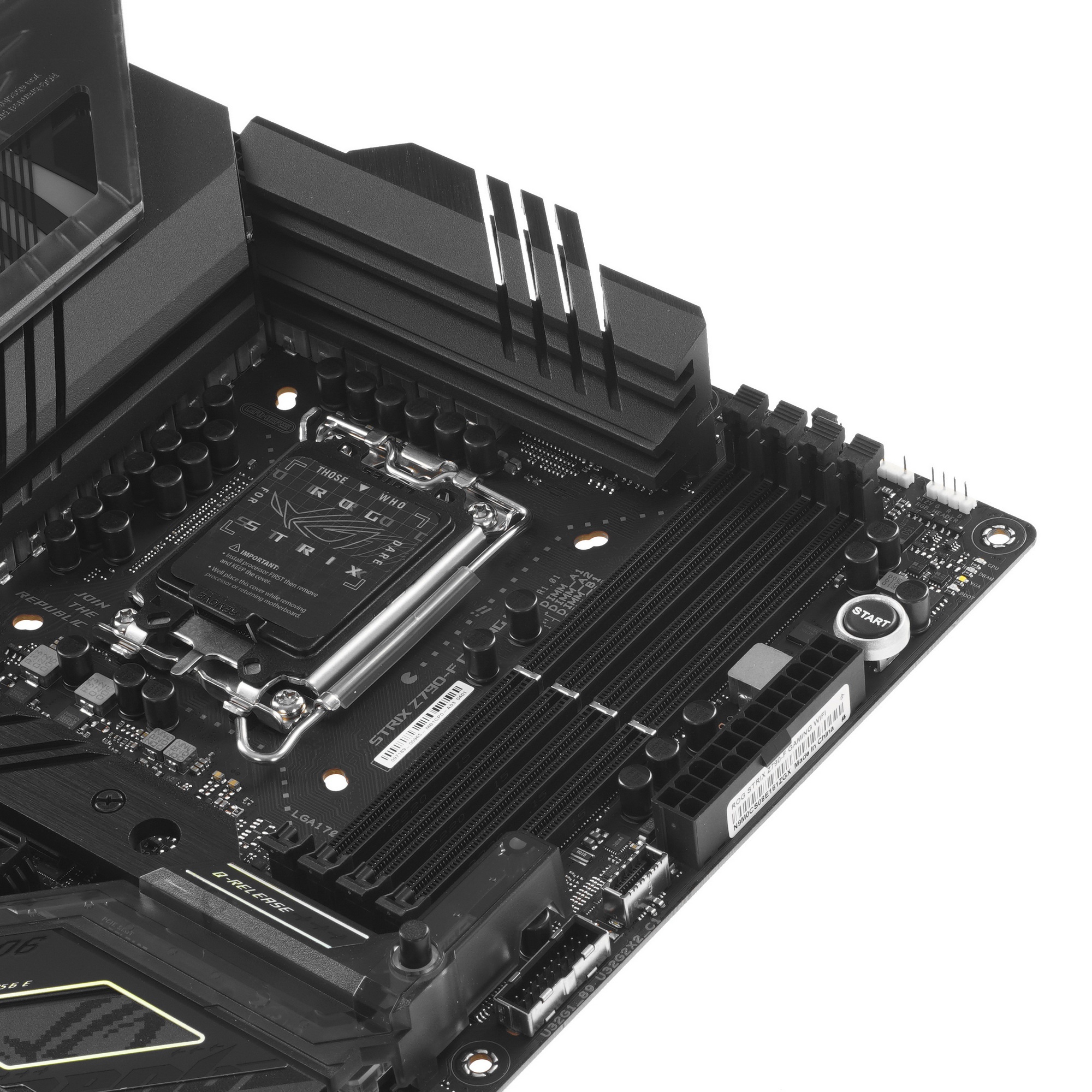 Материнская плата ASUS ROG STRIX Z790-F GAMING WIFI, LGA 1700, Intel Z790, 4xDDR5, 4xSATA, 4xM.2, 1x