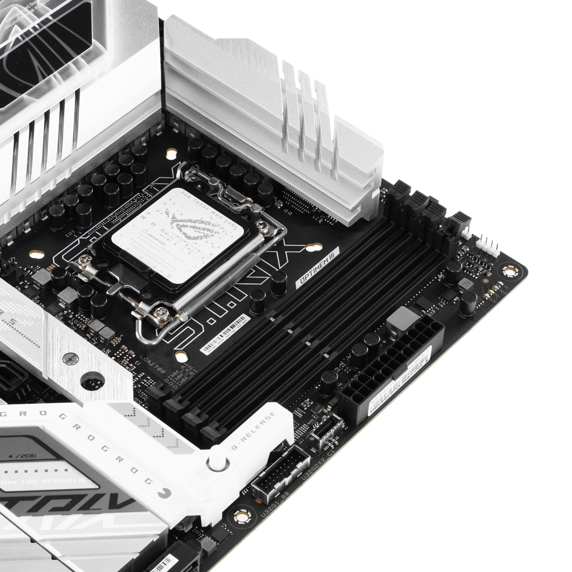 Материнская плата ASUS ROG STRIX Z790-A GAMING WIFI D4, LGA 1700, Intel Z790, 4xDDR4, 4xSATA, 4xM.2,