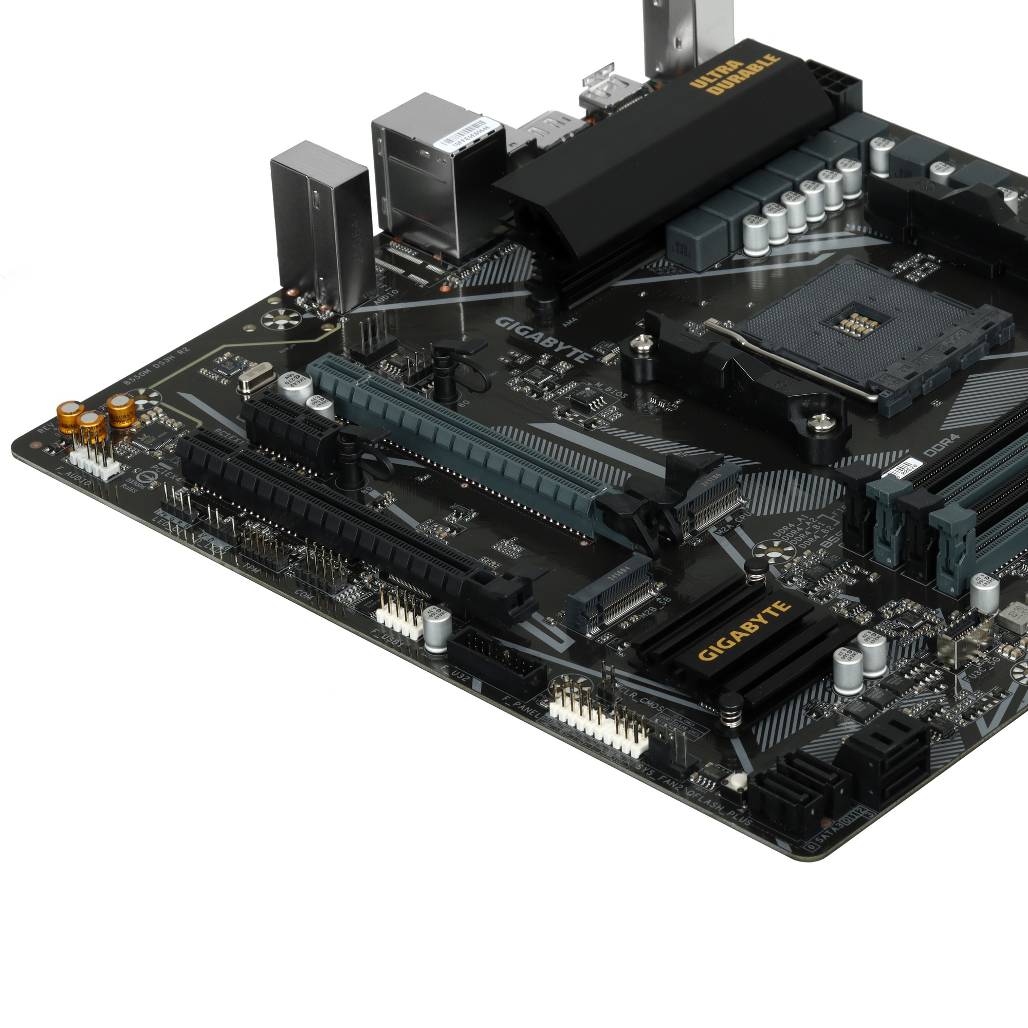 Материнская плата Gigabyte B550M DS3H R2 Soc-AM4 AMD B550 4xDDR4 mATX AC`97 8ch(7.1) GbLAN RAID+HDMI