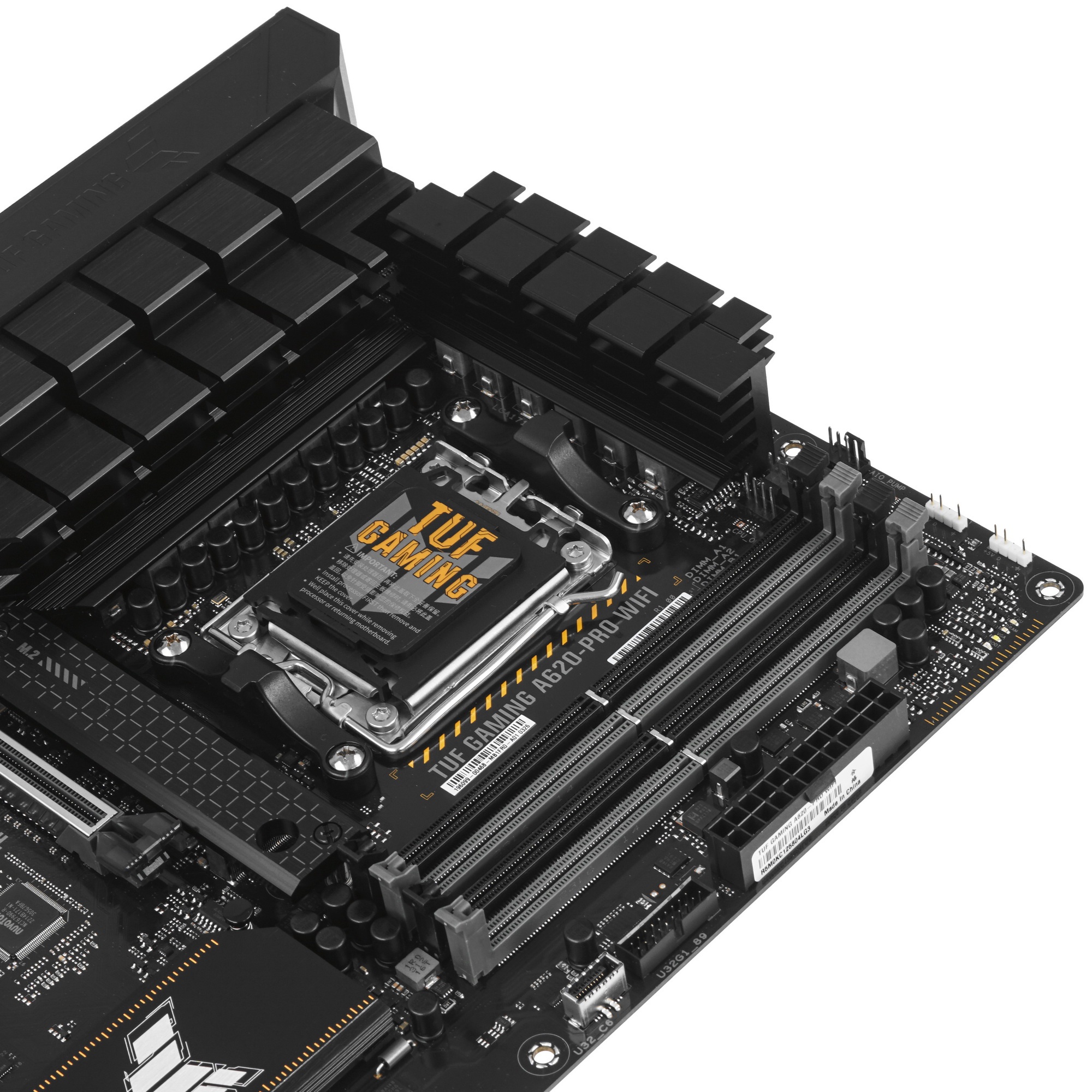 Материнская плата ASUS TUF GAMING A620-PRO WIFI, AM5, AMD A620, 4xDDR5, 4xSATA, 2xM.2, 1xPCI-E 4.0 x