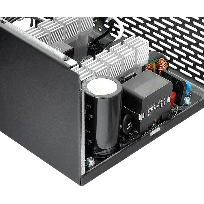 Блок питания Thermaltake ATX 750W Smart BX1 80+ bronze (24+4+4pin) APFC 120mm fan 8xSATA RTL