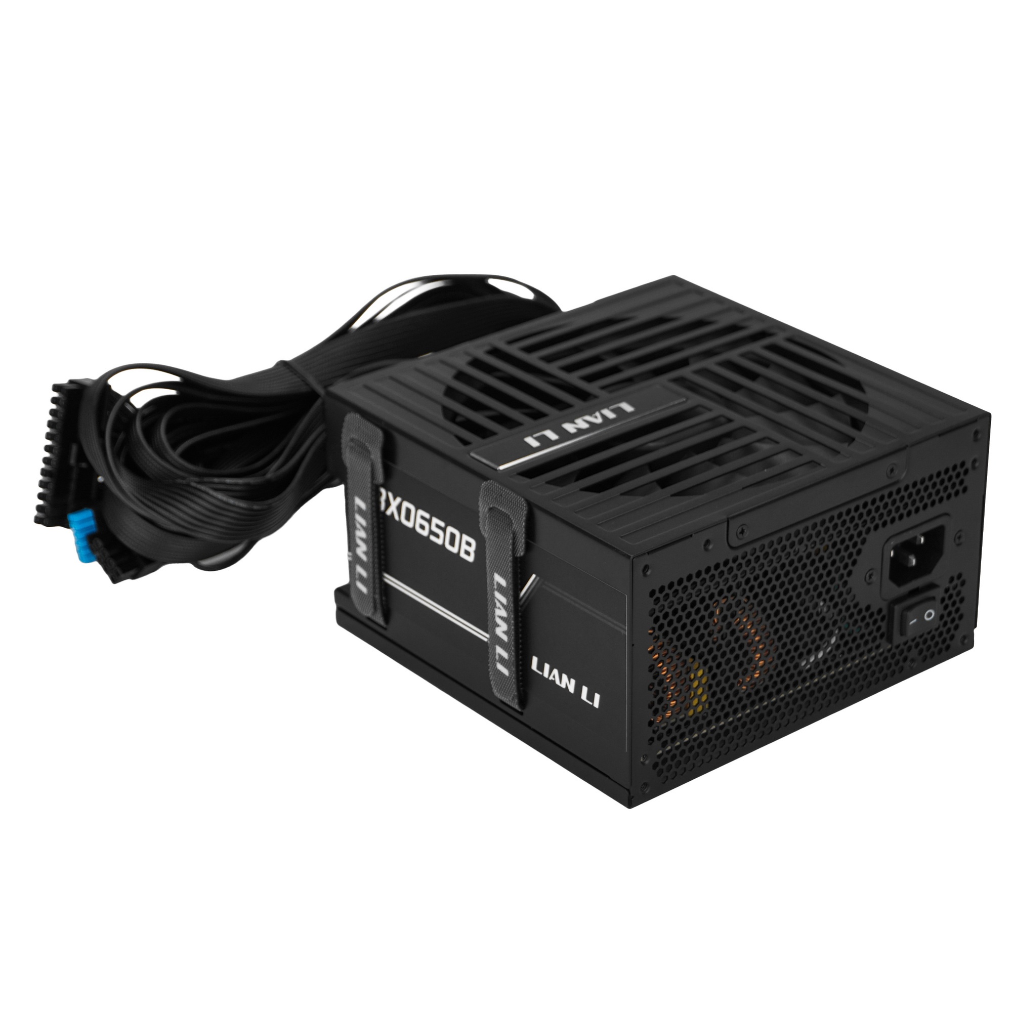 Блок питания Lian-Li ATX 650W BX0650B Gen.5 80+ bronze (20+4pin) APFC 120mm fan 12xSATA RTL
