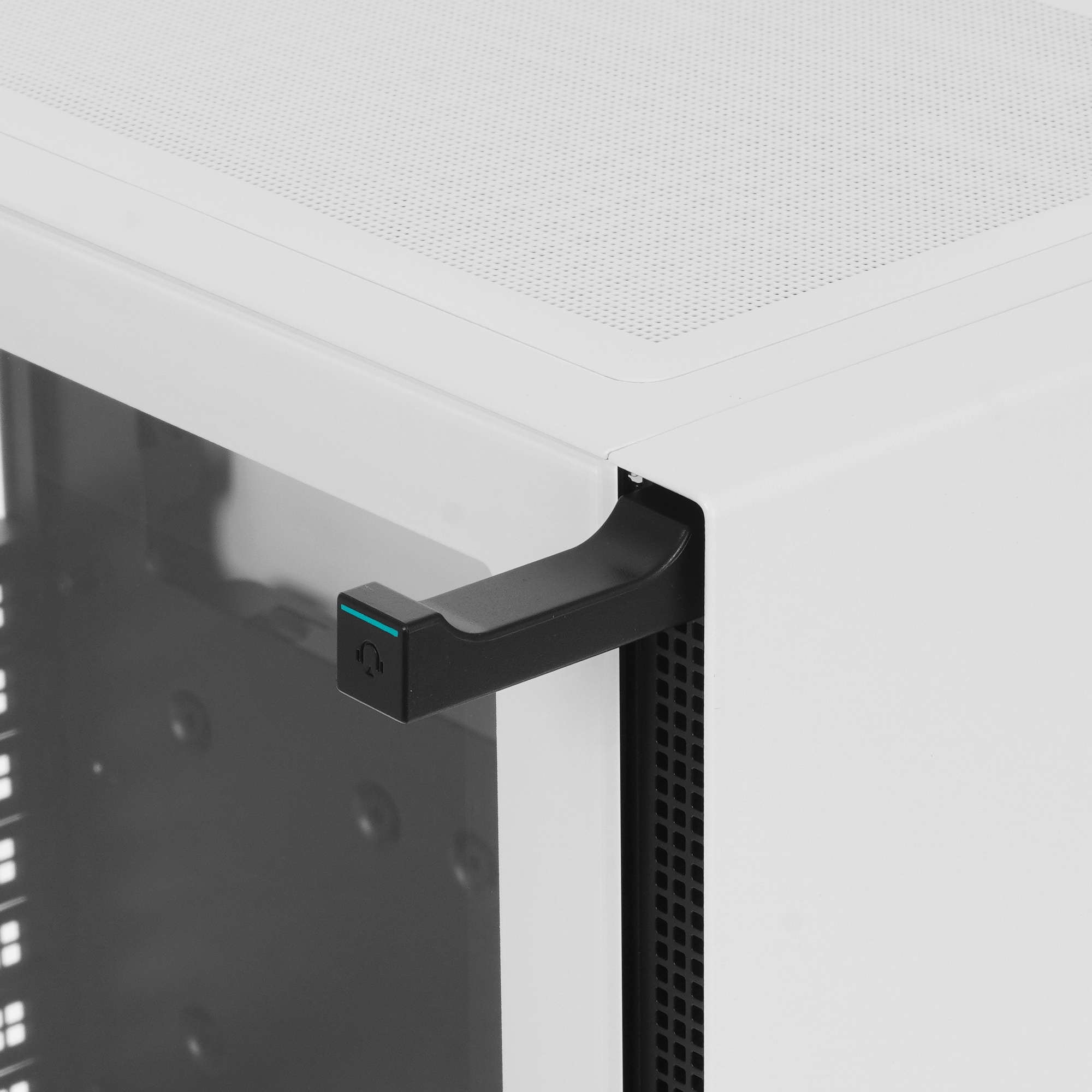 Компьютерный корпус Deepcool CH510 WH без БП, боковое окно (закаленное стекло), 1x120мм вентилятор с