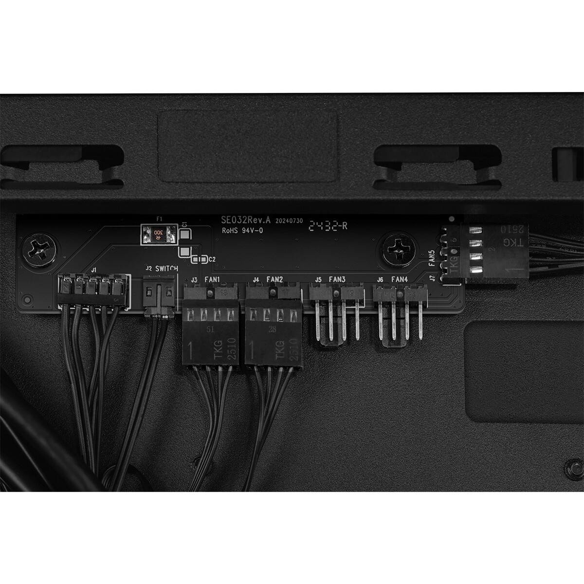 Компьютерный корпус Aerocool / Formula TimberLine T2 черный без БП mATX 4x120mm 1xUSB2.0 1xUSB3.0 1x