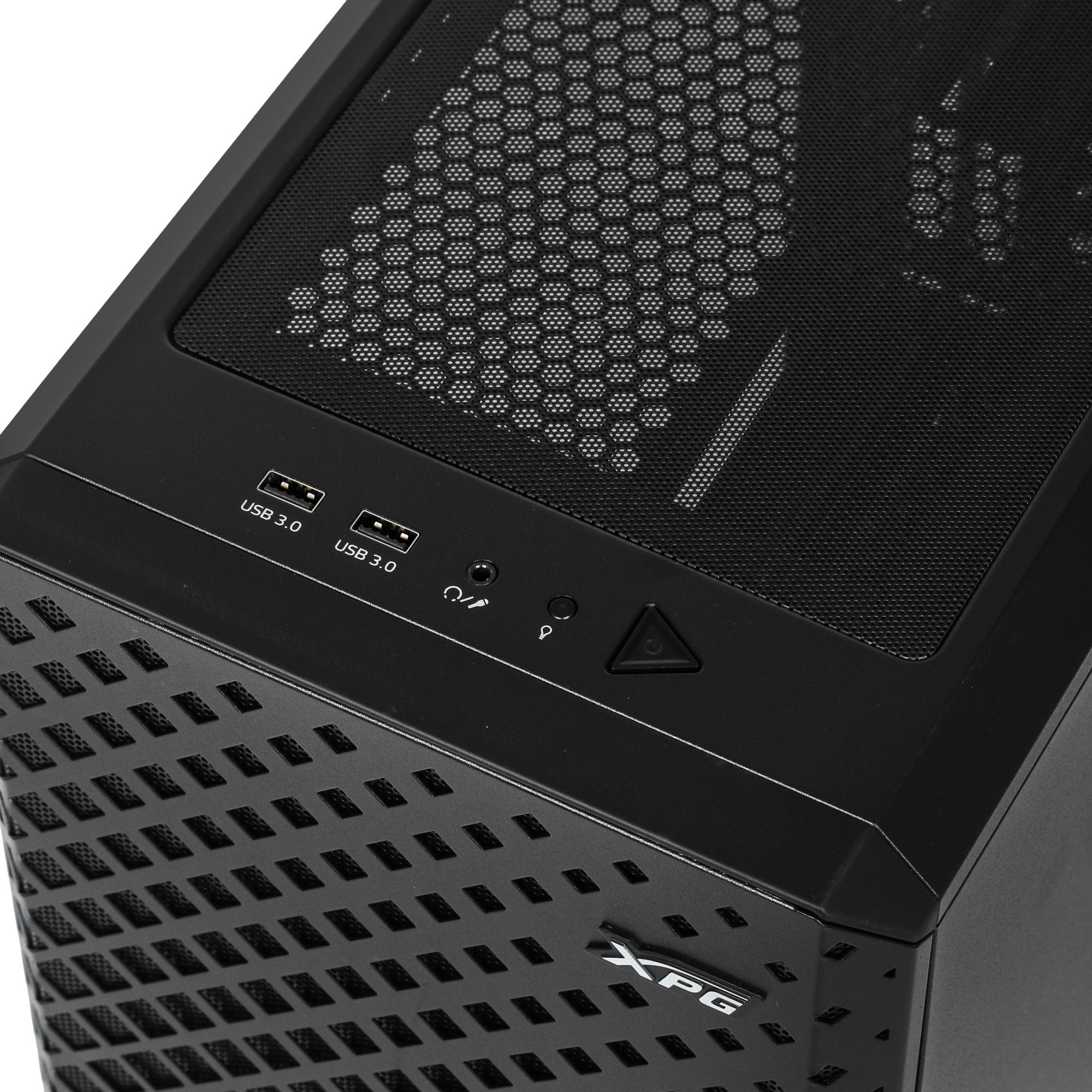 Компьютерный корпус ADATA XPG  Defender-BKCWW черный Mid-Tower