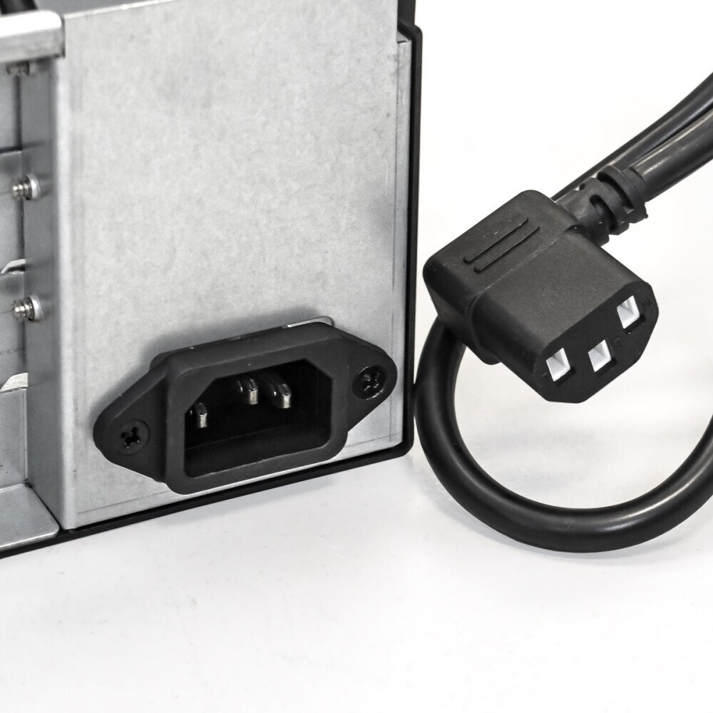 Серверный корпус ExeGate Pro 2U550-04 (RM 19", высота 2U, глубина 550, БП 900ADS, 2*USB)