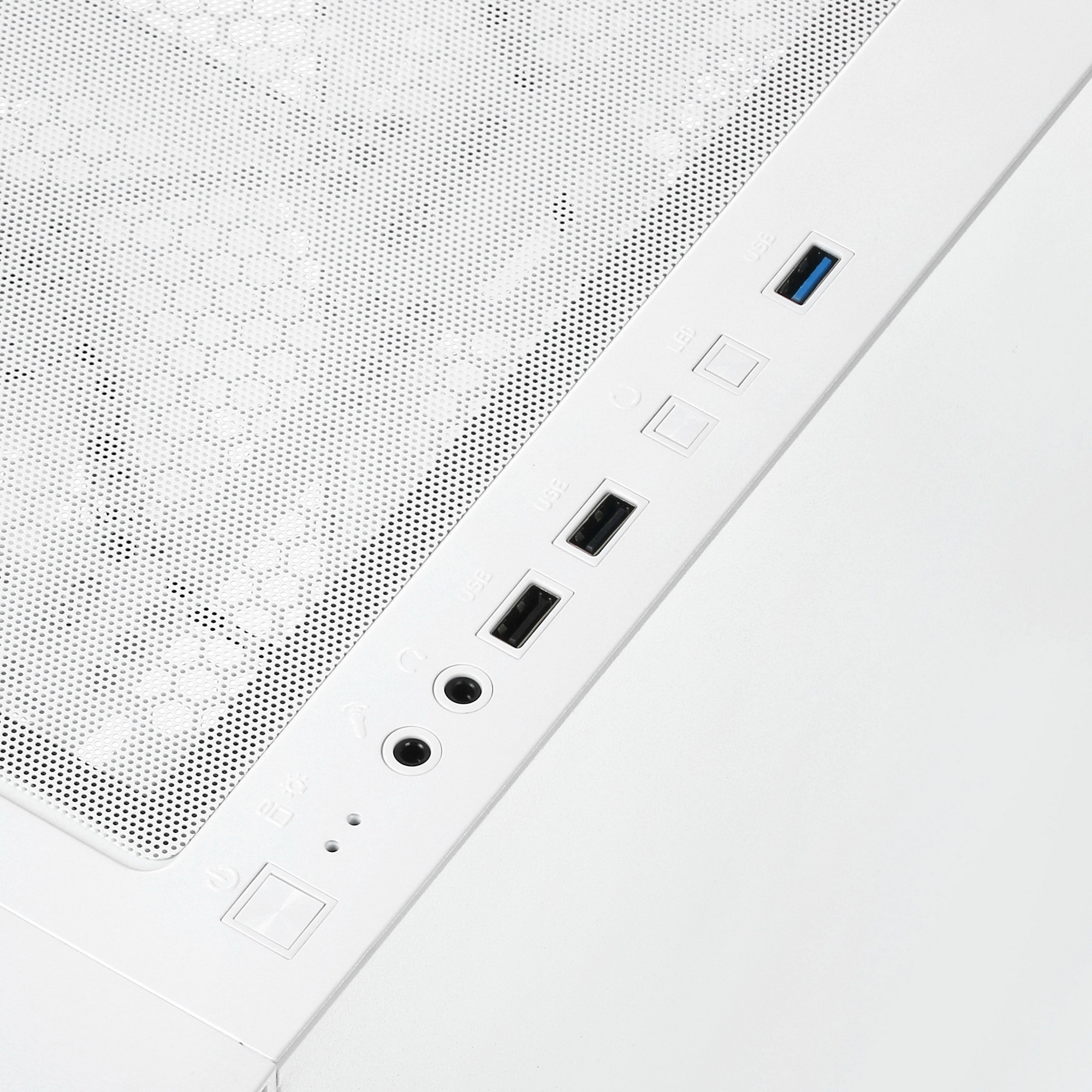 Компьютерный корпус Montech X3 Glass белый без БП ATX 3x140mm 2xUSB2.0 1xUSB3.0 audio bott PSU