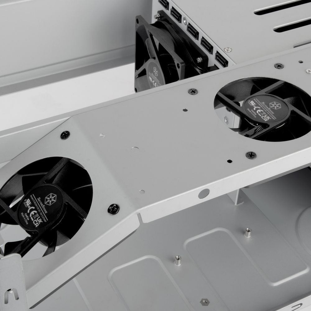 Компьютерный корпус Silverstone G49CS351B000020 5-bay SAS-12G / SATA-6G hot-swappable high performan