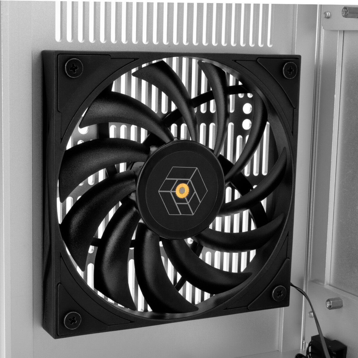 Кулер для корпуса Thermalright TL-G12RB Reverse (120x120x25mm, 4-pin PWM, 62.6CFM, 23.6dBA, 1500RPM,