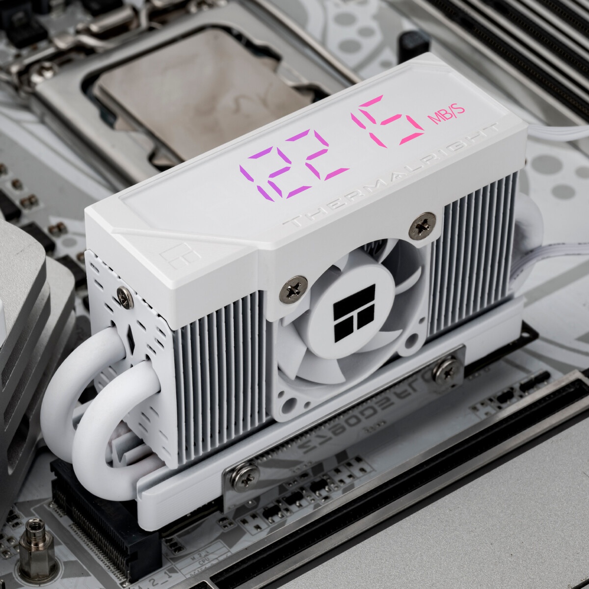 Радиатор Thermalright TR-M.2-2280-AG для&nbsp;M.2&nbsp;SSD&nbsp;Thermalright&nbsp;2280&nbsp;Type&nbsp;A&nbsp;G,&nbsp;70x24х13&nbsp;мм,&nbsp;серый