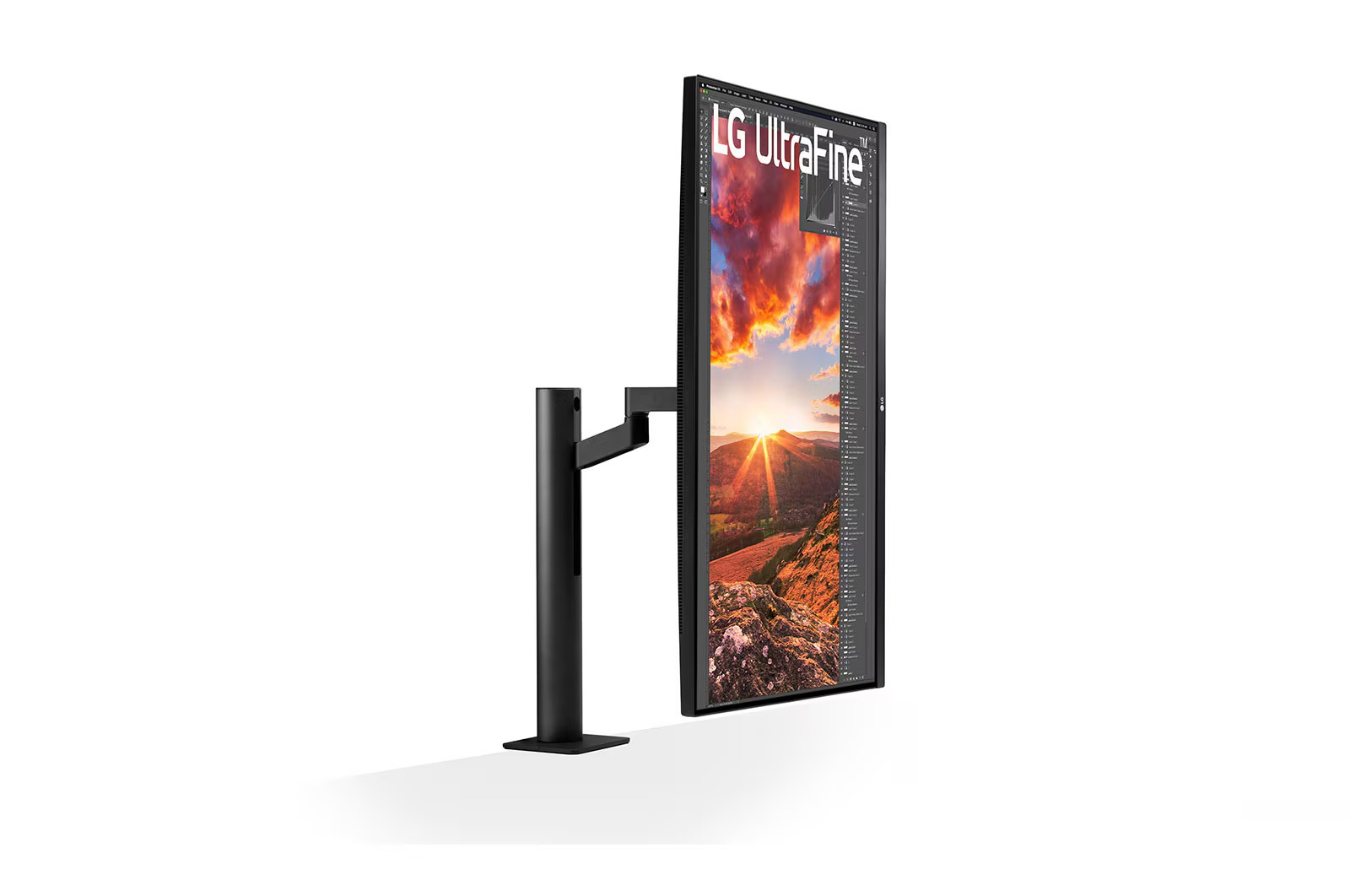 Монитор LG 31.5" 32UN880K-B черный IPS LED 5ms 16:9 HDMI M/M матовая HAS Piv 1000:1 350cd 178гр/178г