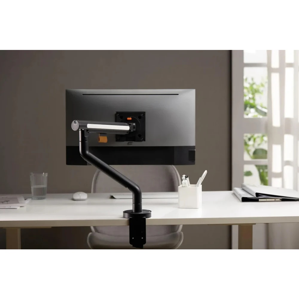 Кронштейн для мониторов Ultramounts UM725B черный 17"-32" макс.9кг крепление к столешнице поворот и