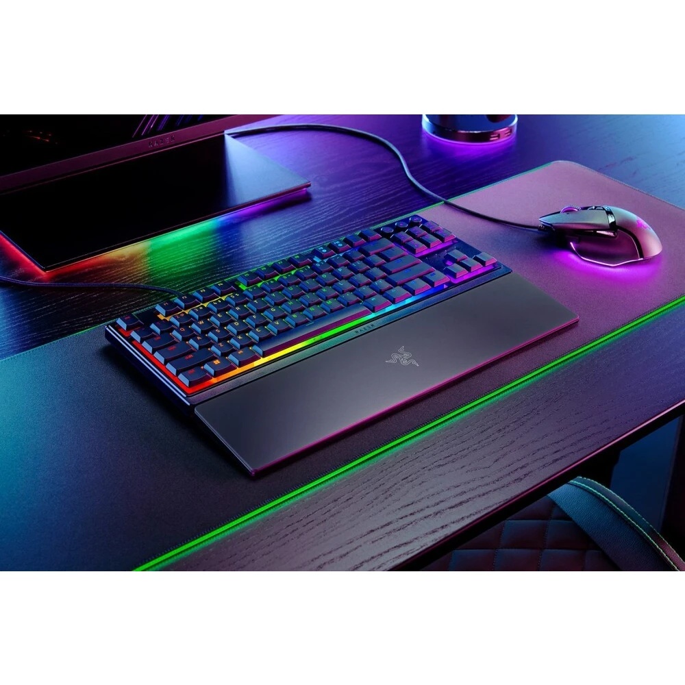 Игровая клавиатура Razer Ornata V3 Tenkeyless - Russian Layout/ Razer Ornata V3 Tenkeyless - Russian