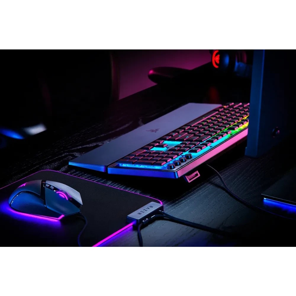 Игровая клавиатура Razer Ornata V3 - Russian Layout