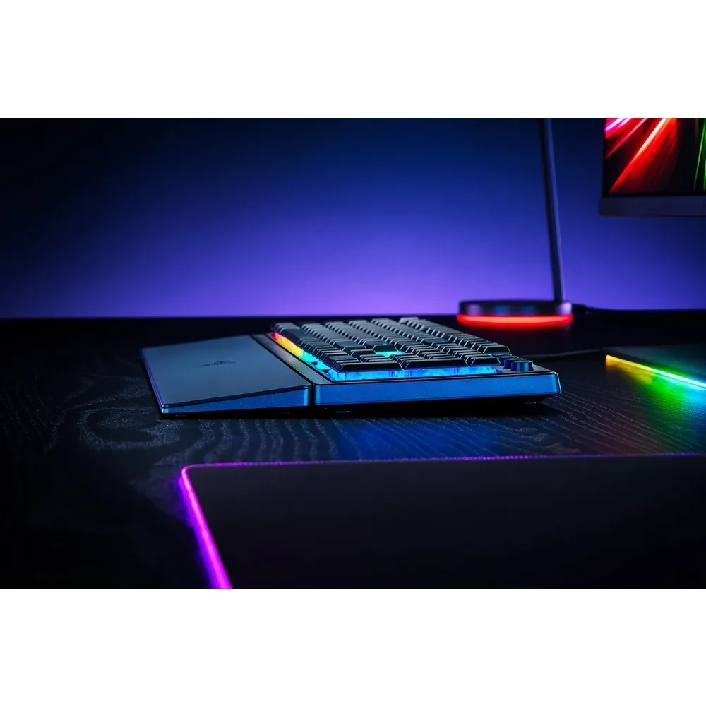 Игровая клавиатура Razer Ornata V3 - Russian Layout