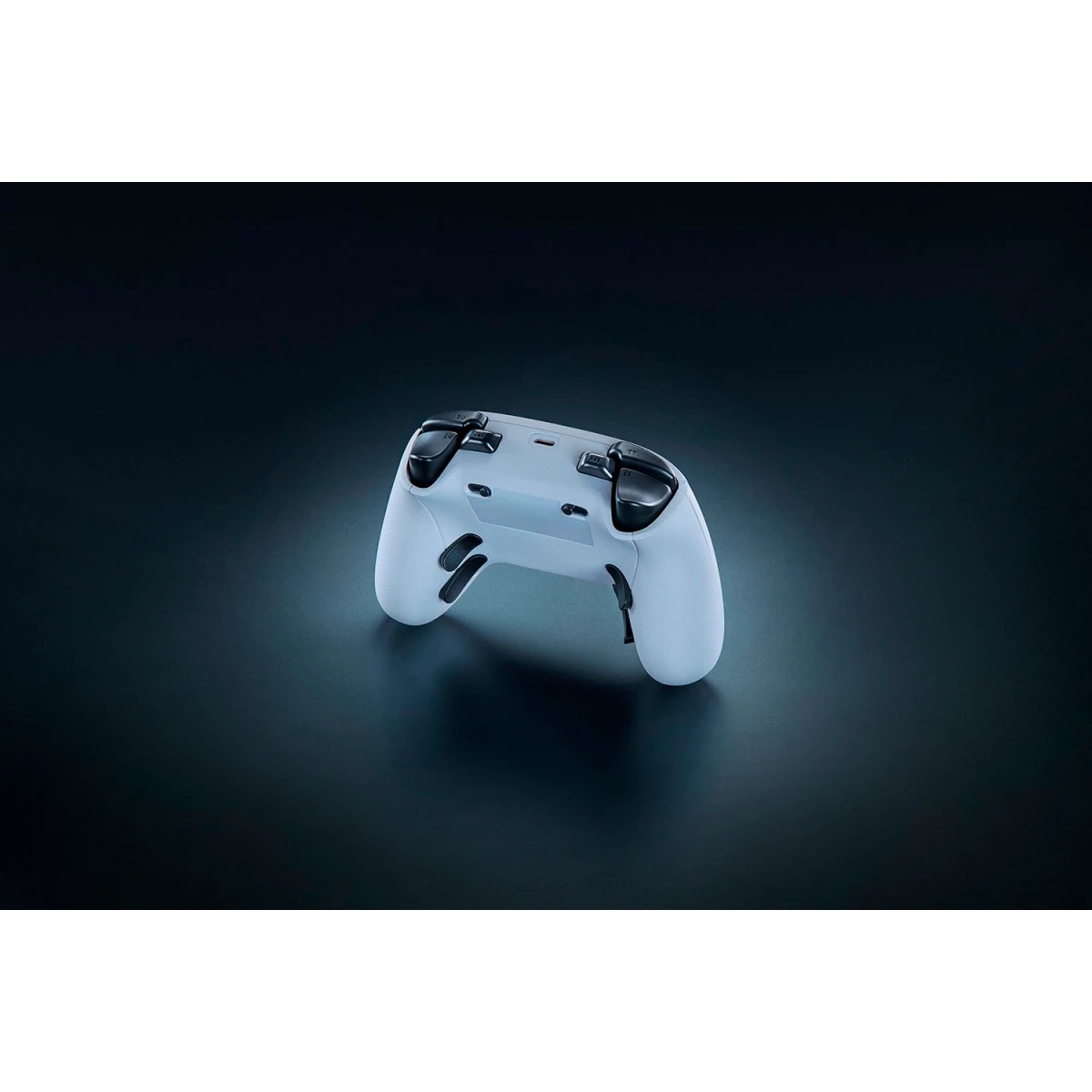 Игровой контроллер Razer Wolverine V3 Pro - White Gamepad/ Razer Wolverine V3 Pro - White Gamepad