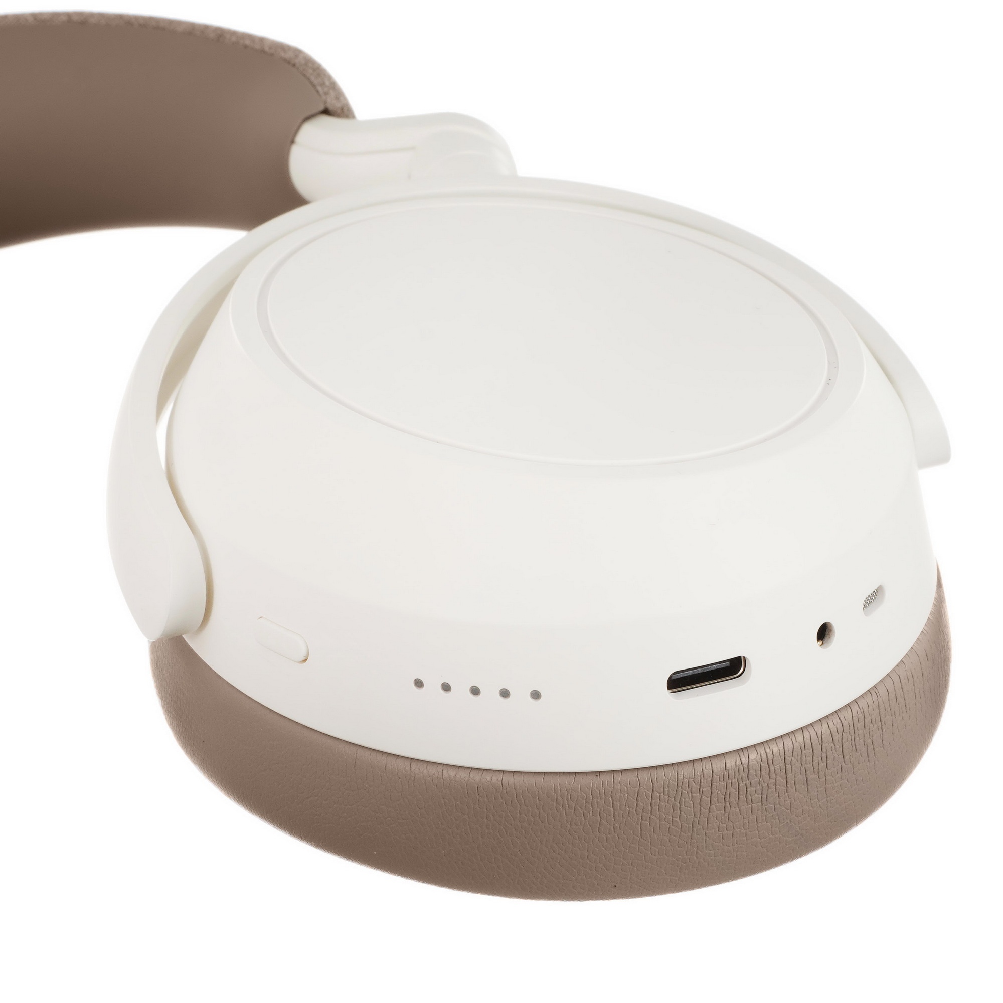 Наушники Sennheiser Momentum 4 Wireless белый