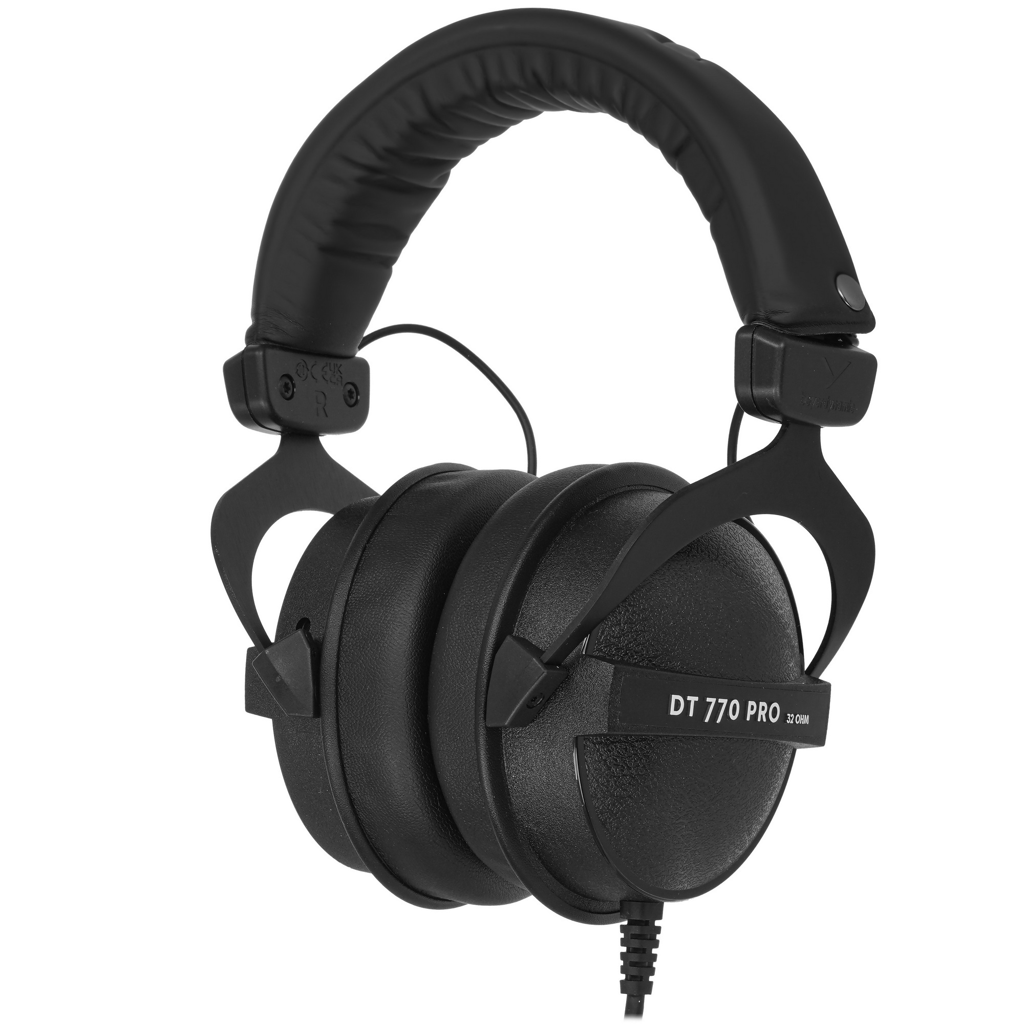 Наушники Beyerdynamic DT 770 PRO 32 OHMS  черный