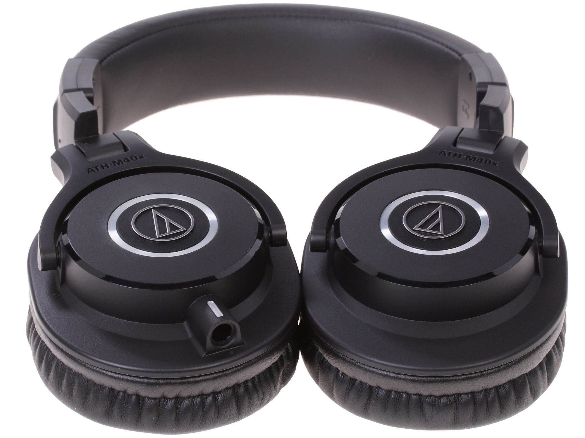 Наушники Audio-Technica ATH-M40X черный