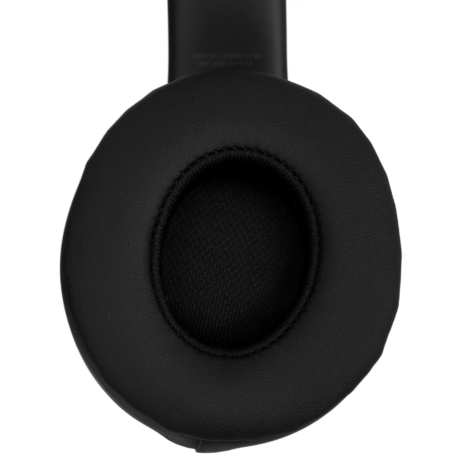 Беспроводные наушники BEATS SOLO 4 черный Bluetooth, jack 3.5 мм, 40 мм, IPX4