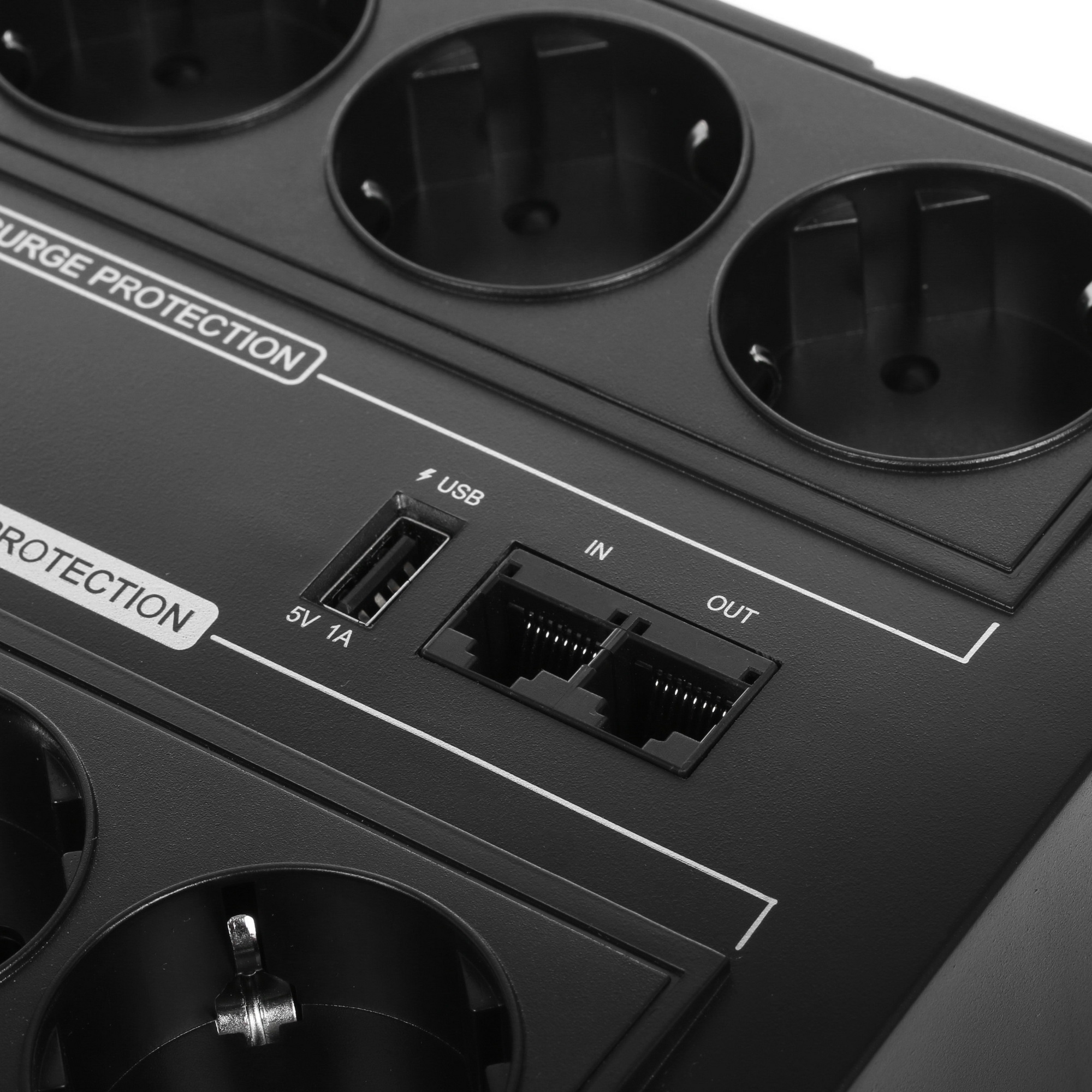 Источник бесперебойного питания CyberPower BR700ELCD 700VA/420W USB/RJ11/45 (4+4 EURO)